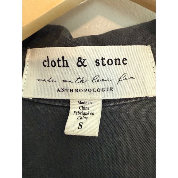 Cloth &‎ Stone Anthro Button Down Top Bell Sleeve Gray Small - Picture 5 of 6
